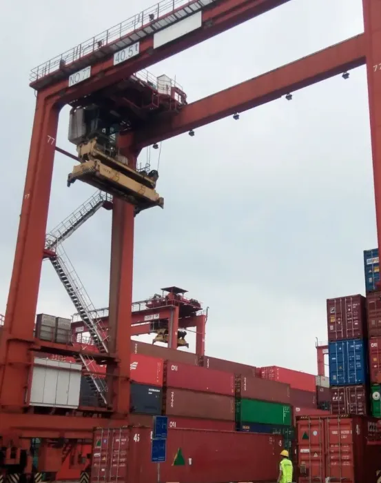 3e3007e3c820425caebfaf98e3dbe824